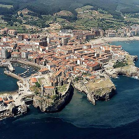 Precioso Estudio En Castro Urdiales Apartment Luaran gambar